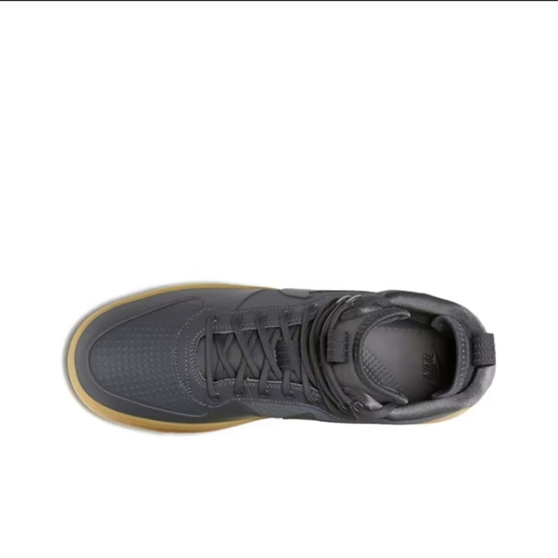 Miniatura: Nike Court Series AA0547: O ícone de cano alto que eleva o seu visual.