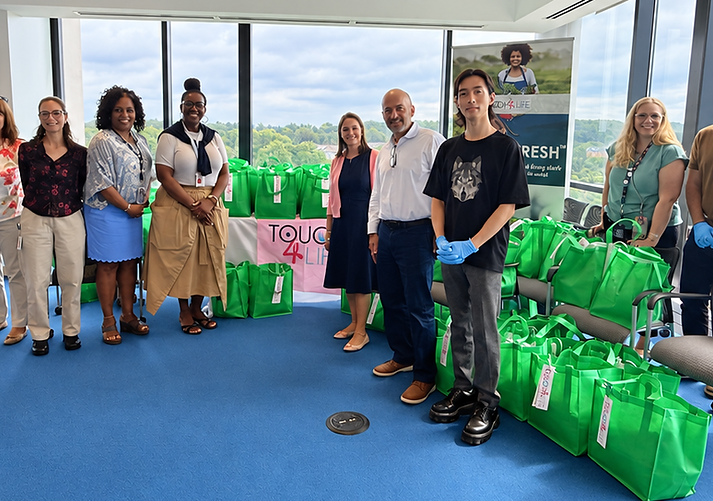 B-Fresh Business Volunteers.png