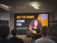 Online or in person public speaking, presentation and rethoric training with Catrina Poor