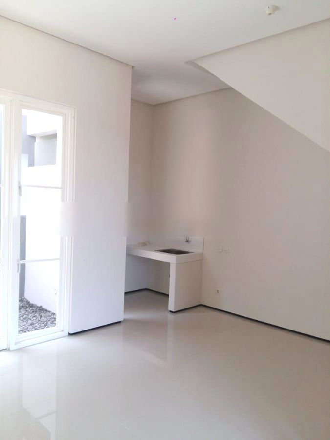 Thumbnail: Rumah 2 Lantai Bangunan Baru Di Jasmine Valley Araya, Ada Furnish