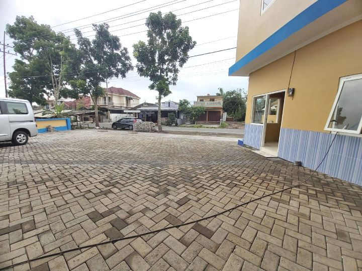 Thumbnail: Gudang Baru Akses Jalan Raya Area Pergudangan Dekat Tol Dan Bandara