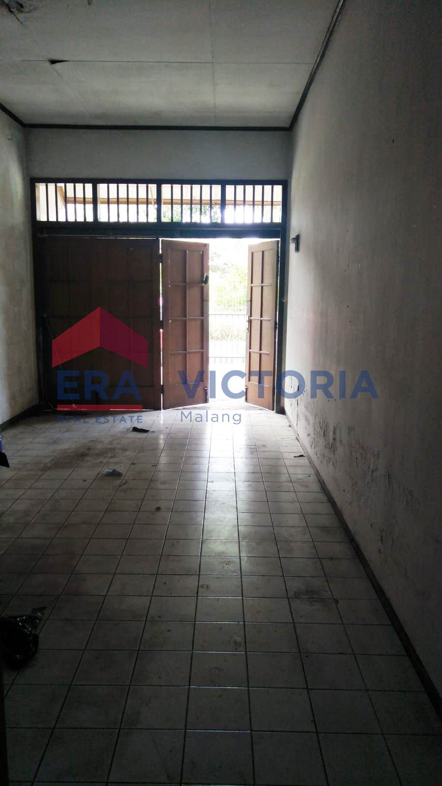 Thumbnail: Dijual Rumah Pojokan Di Lokasi Favorit Araya Blok Depan, Ukuran Tanah Luas