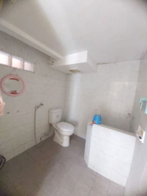 Thumbnail: Rumah 2 Lantai Lokasi Tenang dan Strategis Cocok Untuk Rumah Tinggal