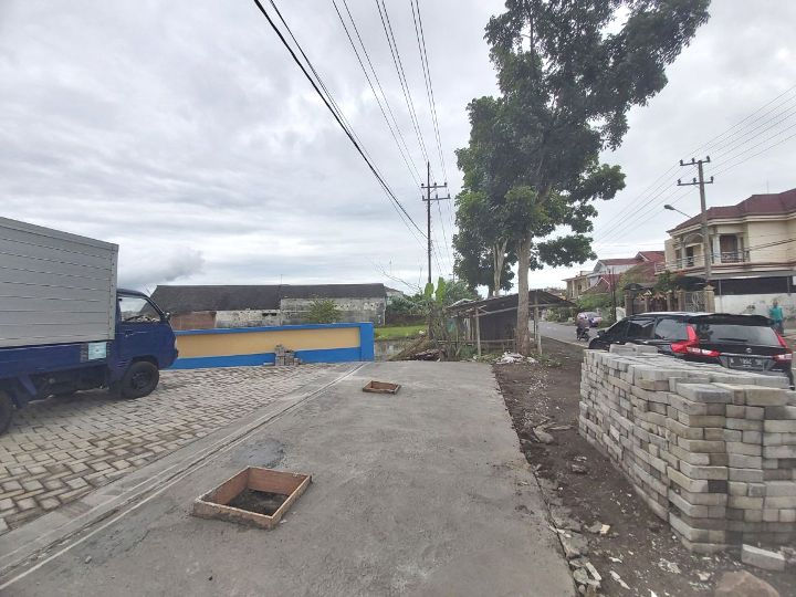 Thumbnail: Gudang Baru Akses Jalan Raya Area Pergudangan Dekat Tol Dan Bandara