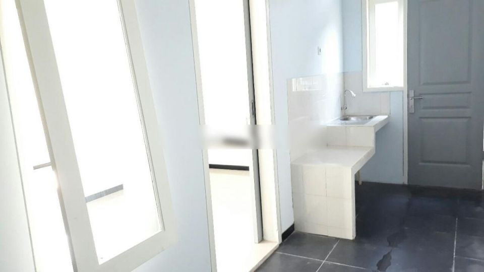 Thumbnail: Rumah Baru Kondisi Siap Huni Dekat Bandara Abdul Rahman Saleh