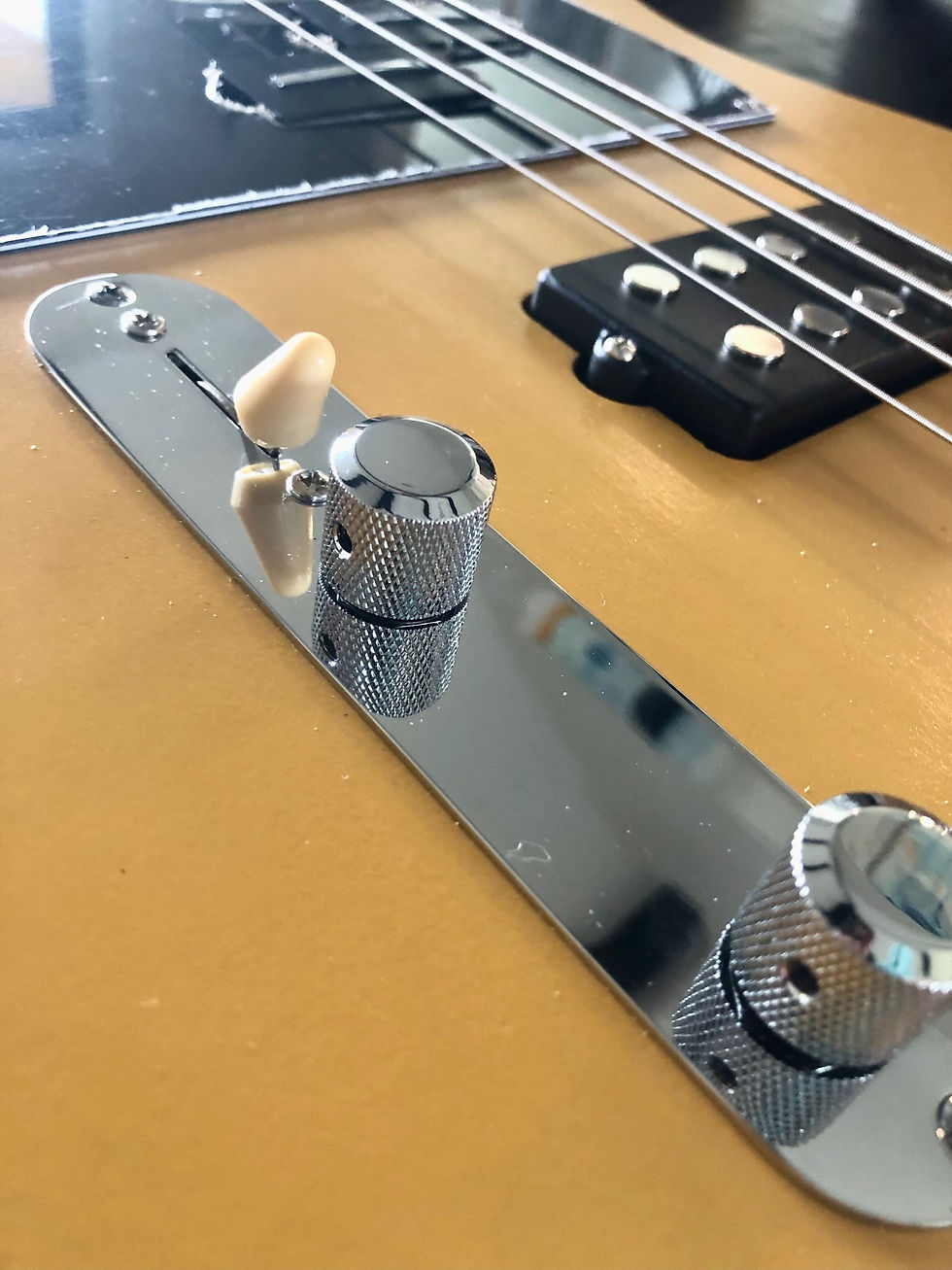 Thumbnail: ‘53 TBass Southpaw - Butterscotch