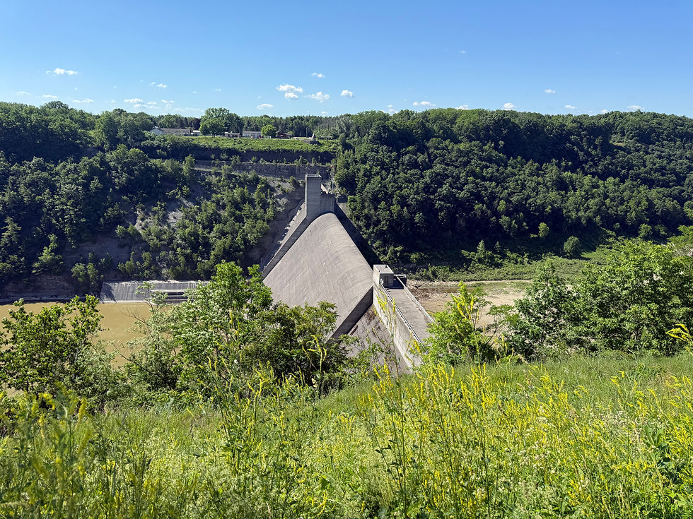 Have you ever heard of a dry dam? I sure hadn't until I visited Mt Morris Dam