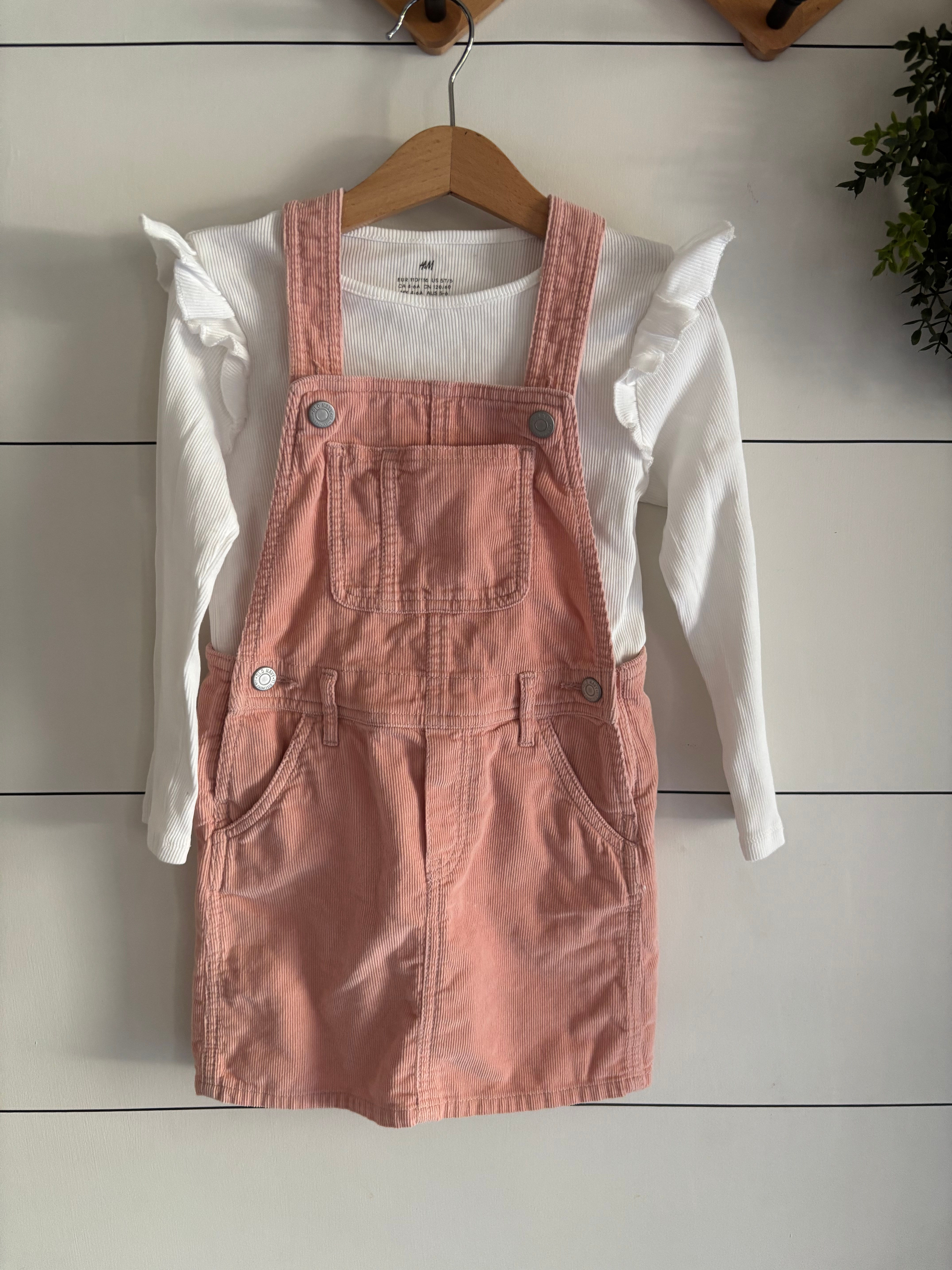 Girls outfit 