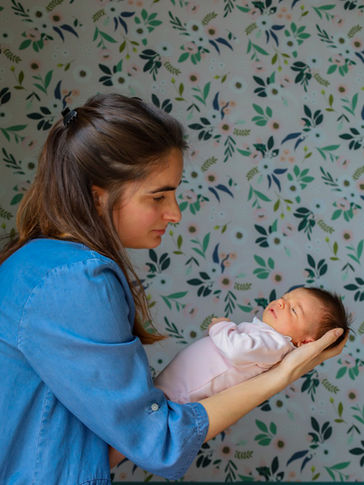 www.gwen-photographe.fr 
Photographe bébé enfant grossesse famille Ussel Corrèze