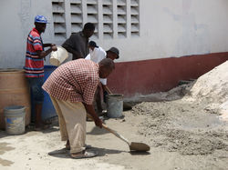 Peace_ Academy_Haiti_2009.JPG