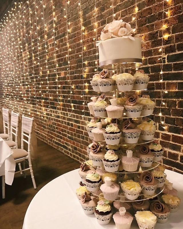 Wedding Cake at One Warwick Park