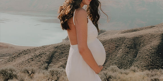 MothersEssenceDoula_PregnantMother2-WEB.jpg