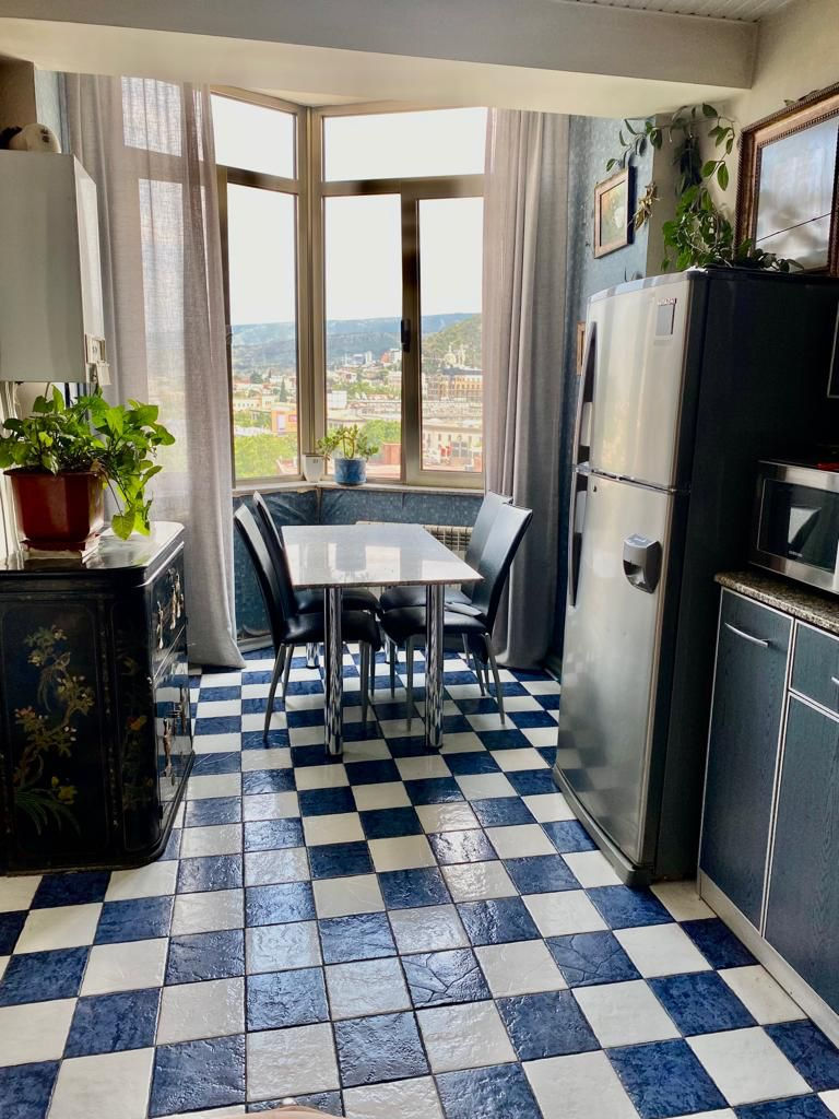 Miniatura: Apartment for sale on Kostava 45