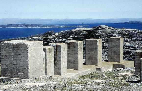 Remains of radar station in 1999, https://militarybruce.com/abandoned-canadian-military-bases/pinetree-line/newfoundland-labrador/