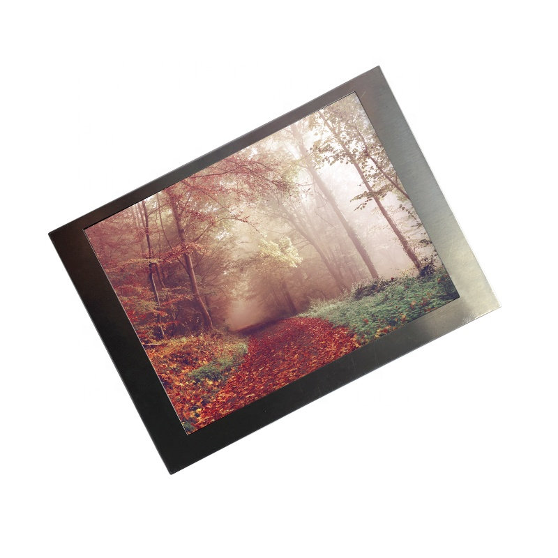 Analyze the advantages and disadvantages of LCD LCD display