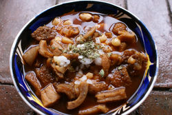 Pozoles y Menudo