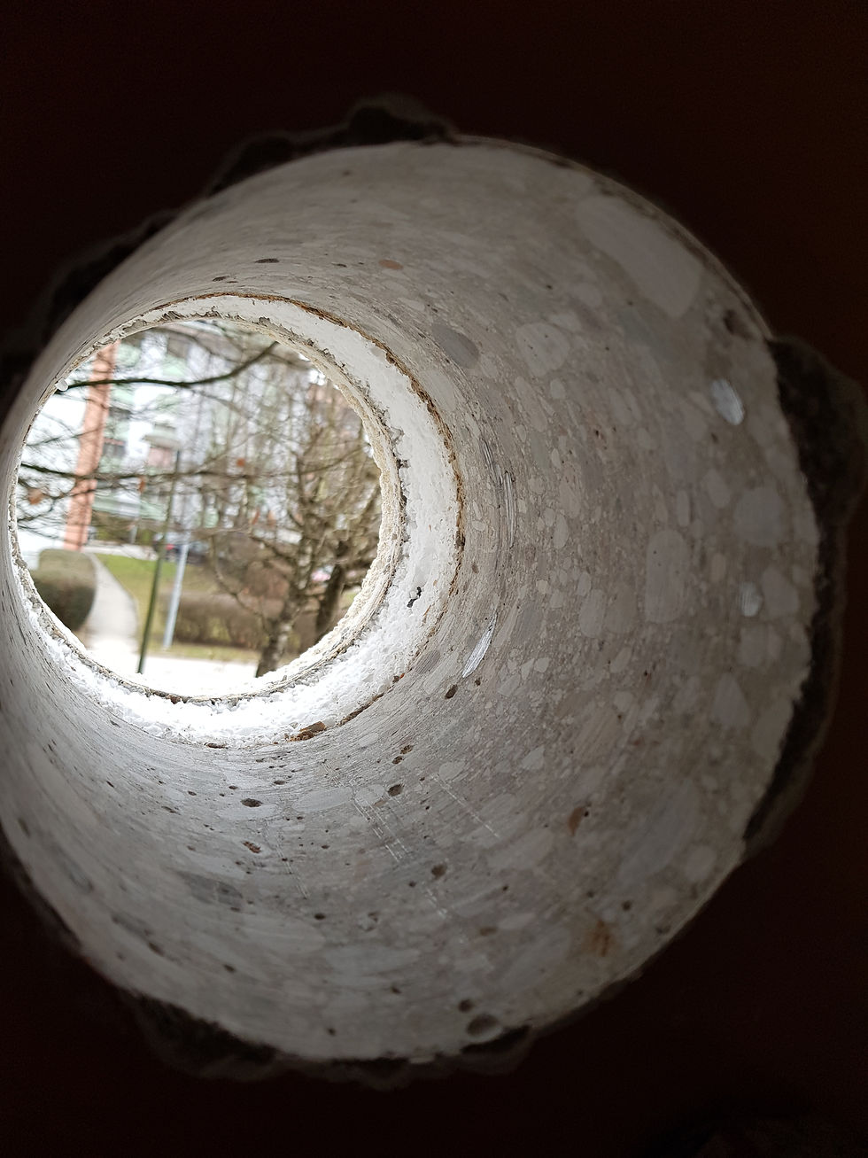Prodor skozi beton