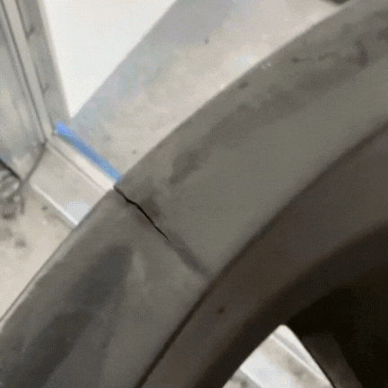 Cracked Rim.gif