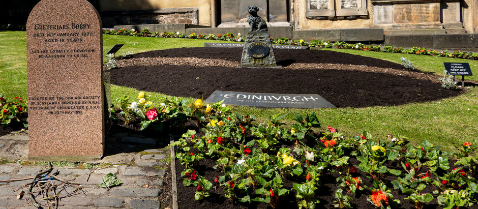 Edinburg - Greyfriars Kirkyard and Greyfriars Bobbie