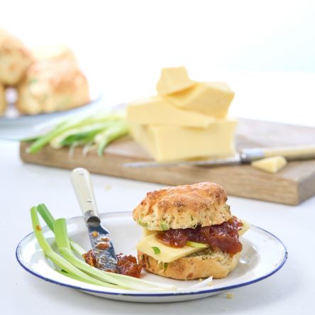Premium Scone Range for Cafés Spring Onion & Cheese Scone
