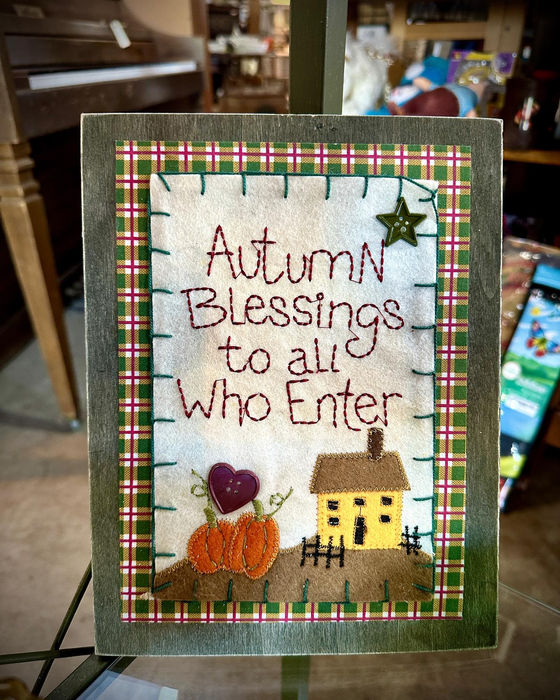 Fall_decor_the_florence_marketplace