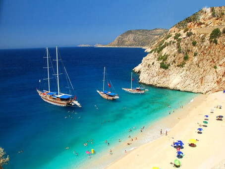 Denk je nog steeds na: TESUP flexibele zonnepanelen worden verzonden naar Marina Kas, Antalya!