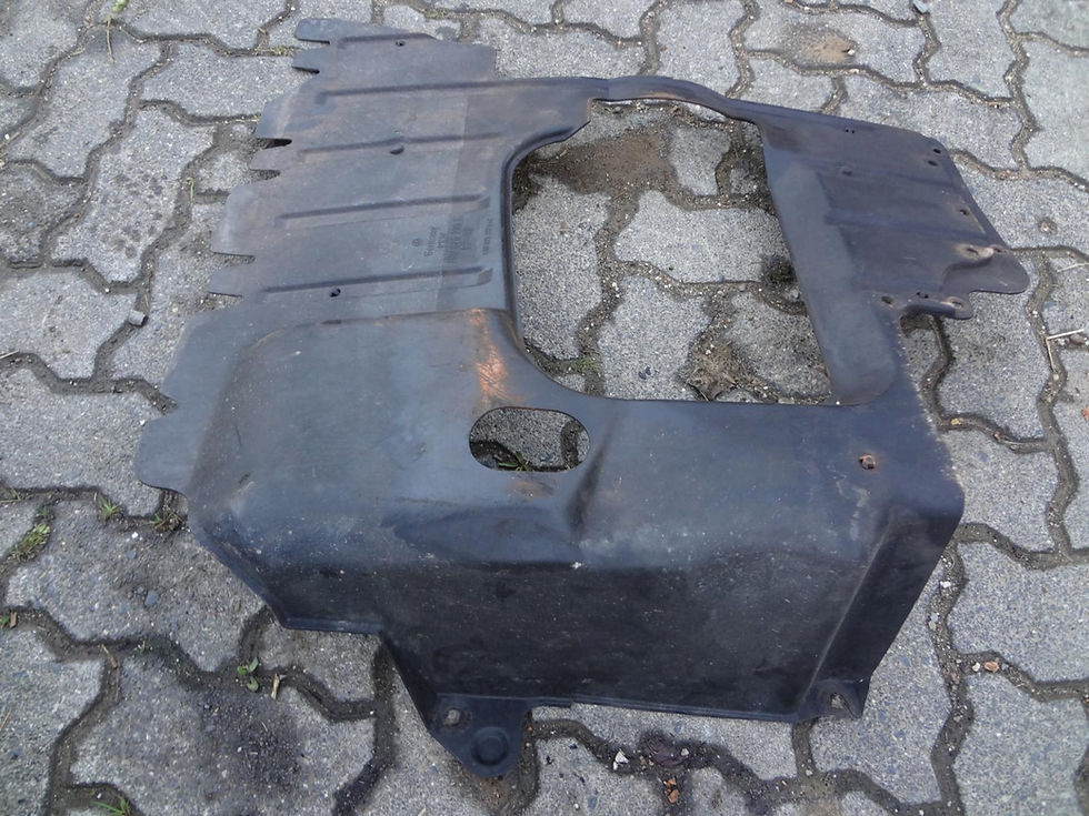 Miniaturbild: VW GOLF 3 VENTO TDI MOTORVERKLEIDUNG UNTERFAHRSCHUTZ AFN 110PS