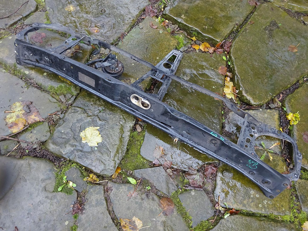 Miniaturbild: GOLF 2 19E MK2 SCHLOSSTRÄGER FRONT BLECH HAUBENSCHLOSS KÜHLER MASKE BLENDE