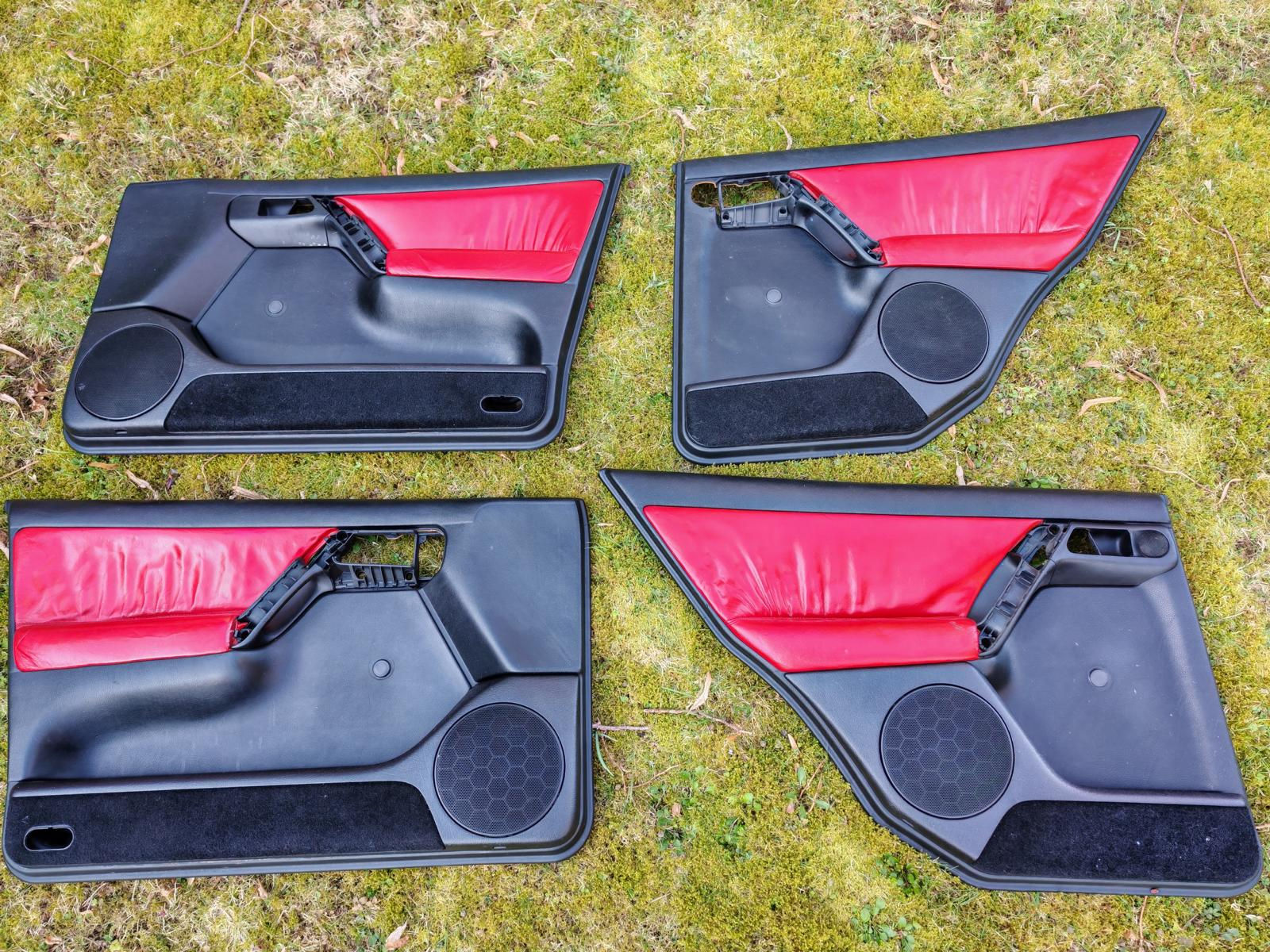 GOLF 3 COLOR COLOUR CONCEPT TÜRPAPPEN TÜRVERKLEIDUNGEN LEDER ROT 5TRG