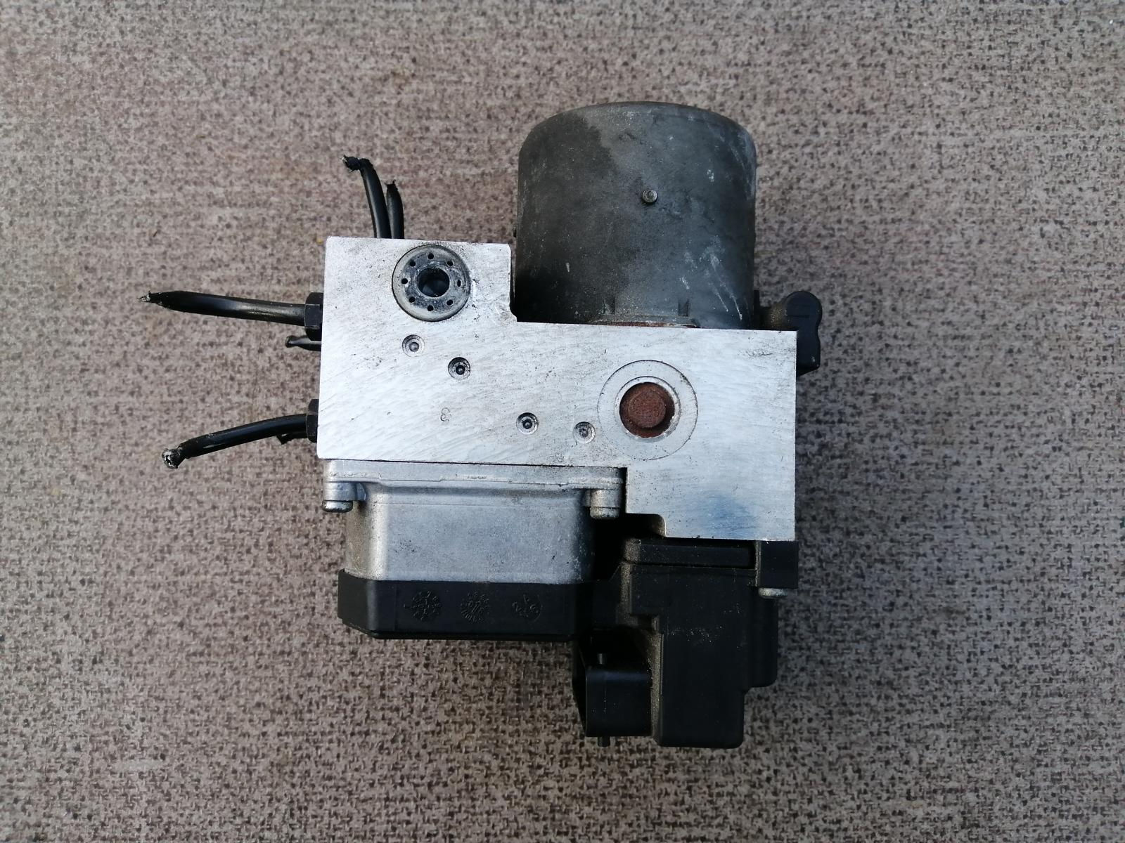 ABS STEUERGERÄT PASSAT 3B V6 SYNCRO PUMPE EINHEIT 027 300 428 4