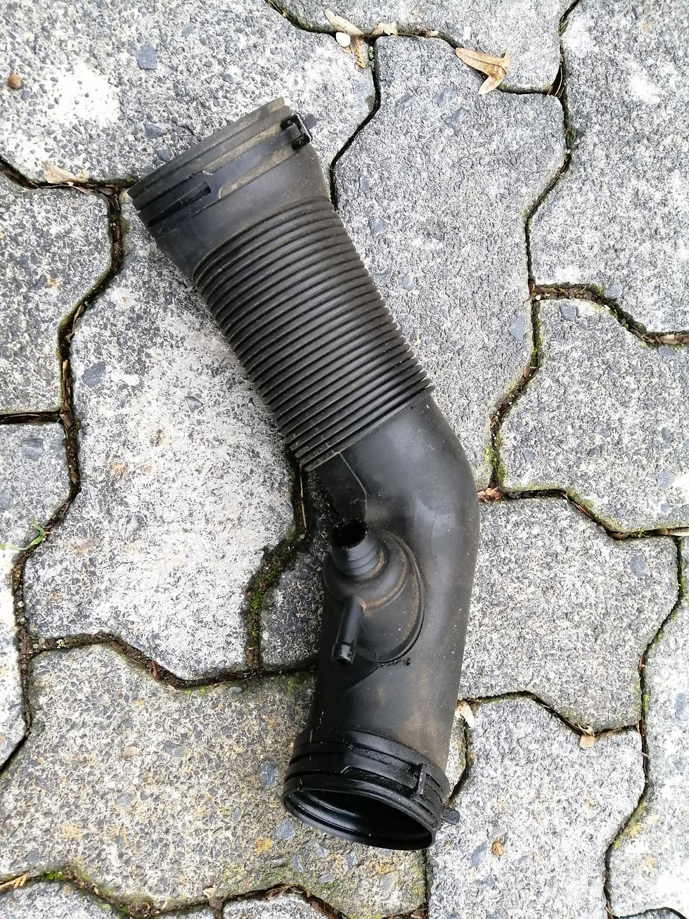 Miniaturbild: ANSAUGSCHLAUCH GOLF 3 VENTO 1.6 AFT AKS 1H0129684C 101PS LUFTFILTER SCHLAUCH CAB