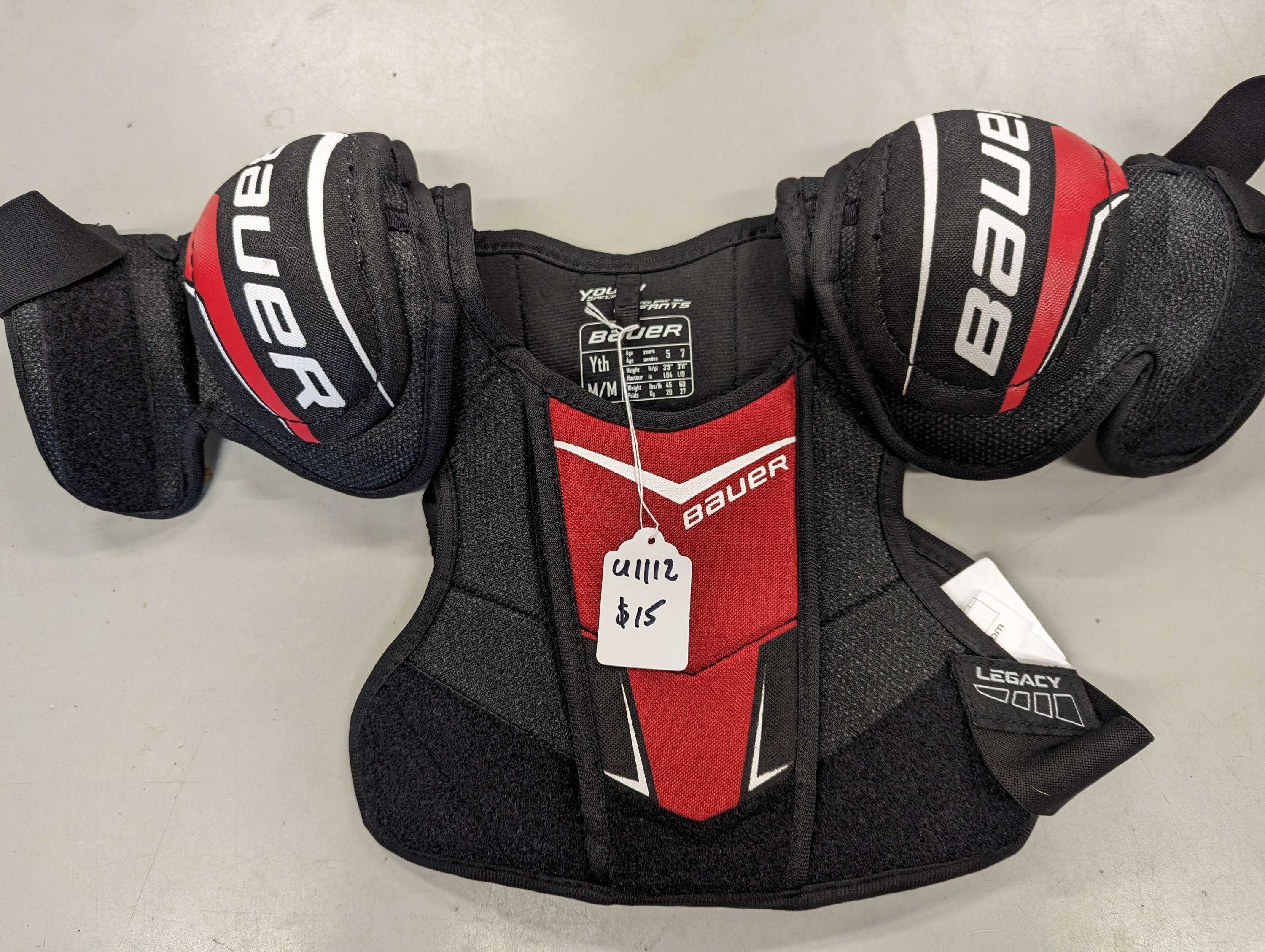 Bauer Legacy should pads youth medium 