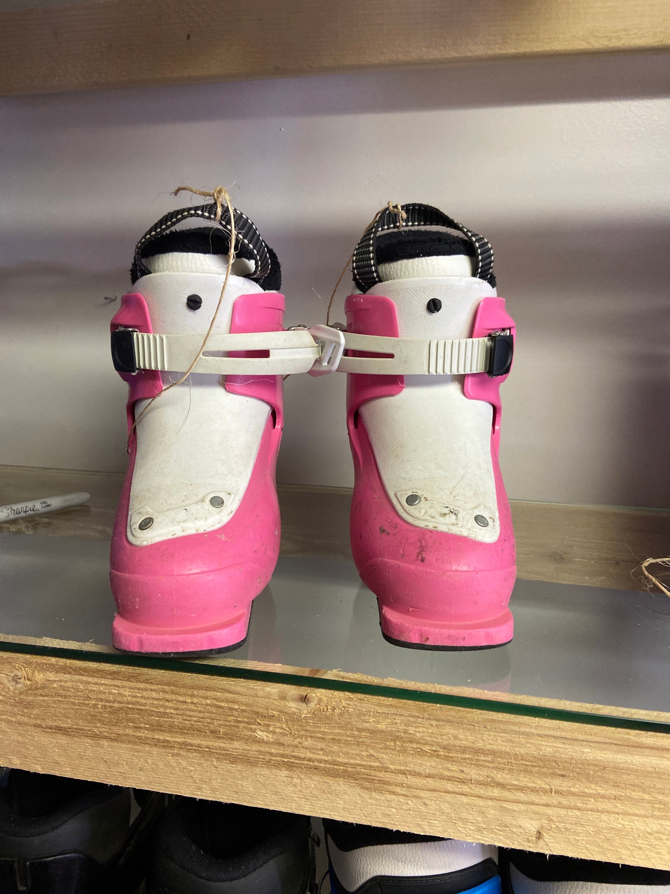 Salomon size 18 Ski Boots 