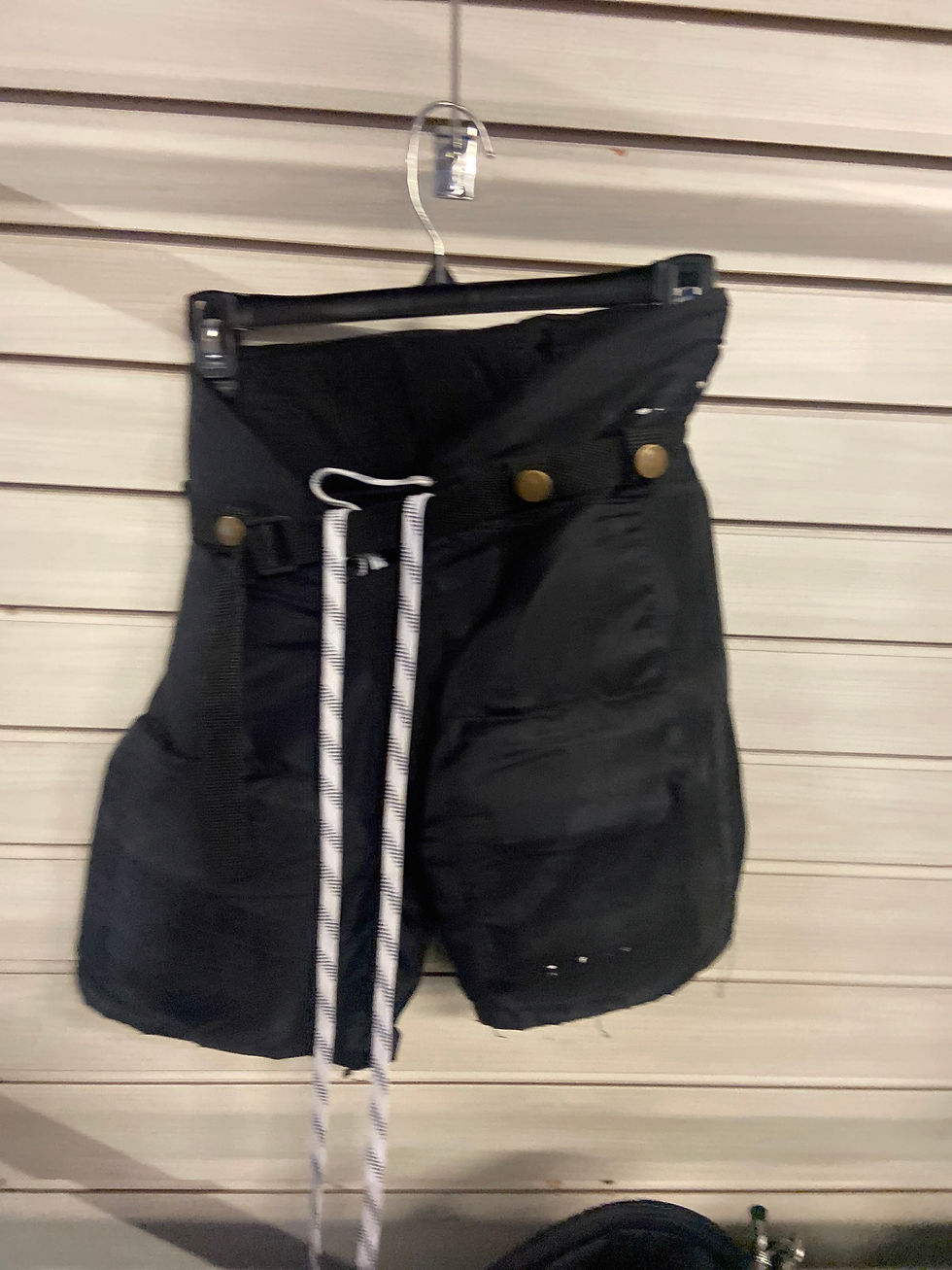 CCM hockey pants size youth  Small