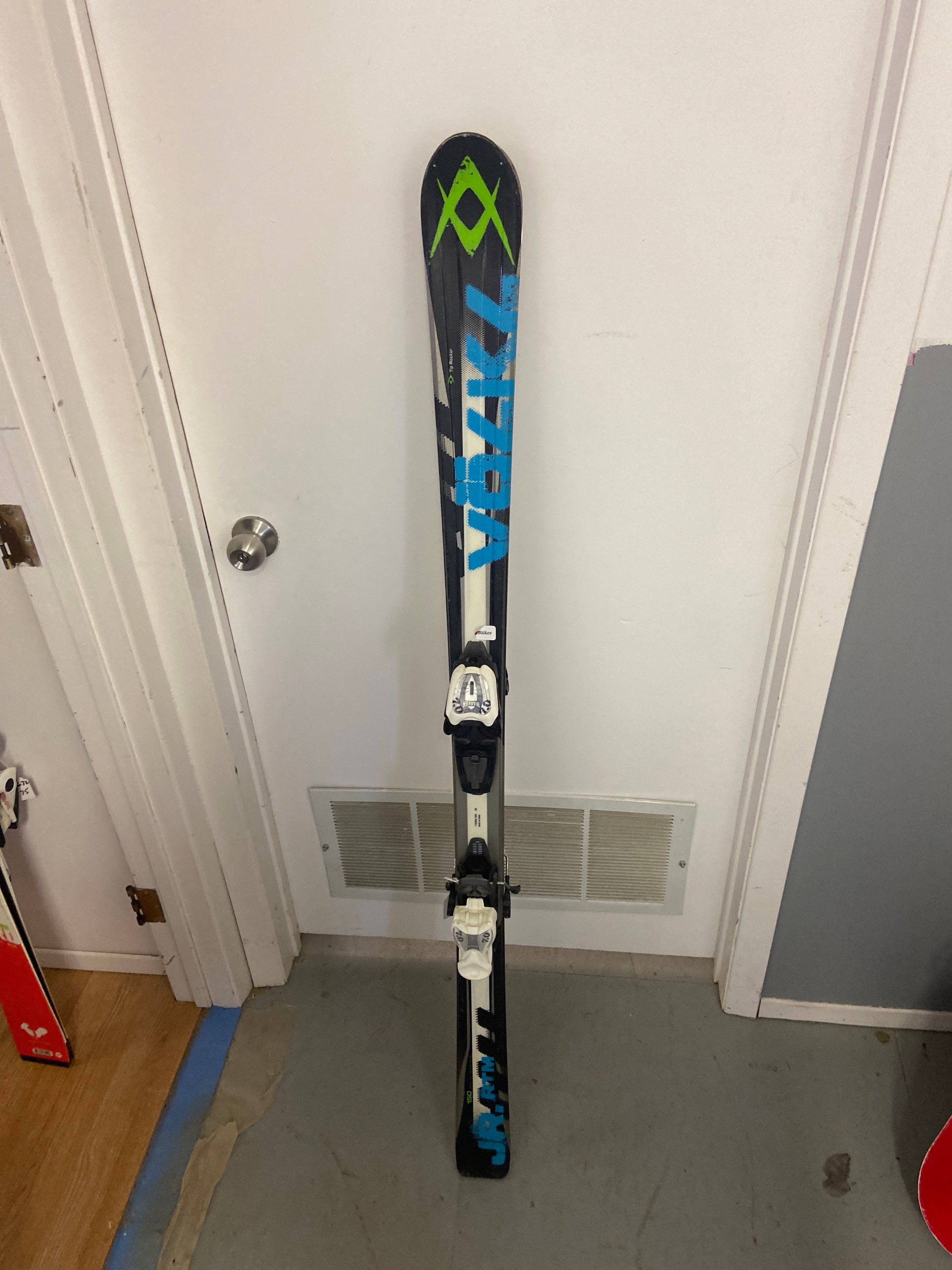 Volkl JR.RTM size 150 CM