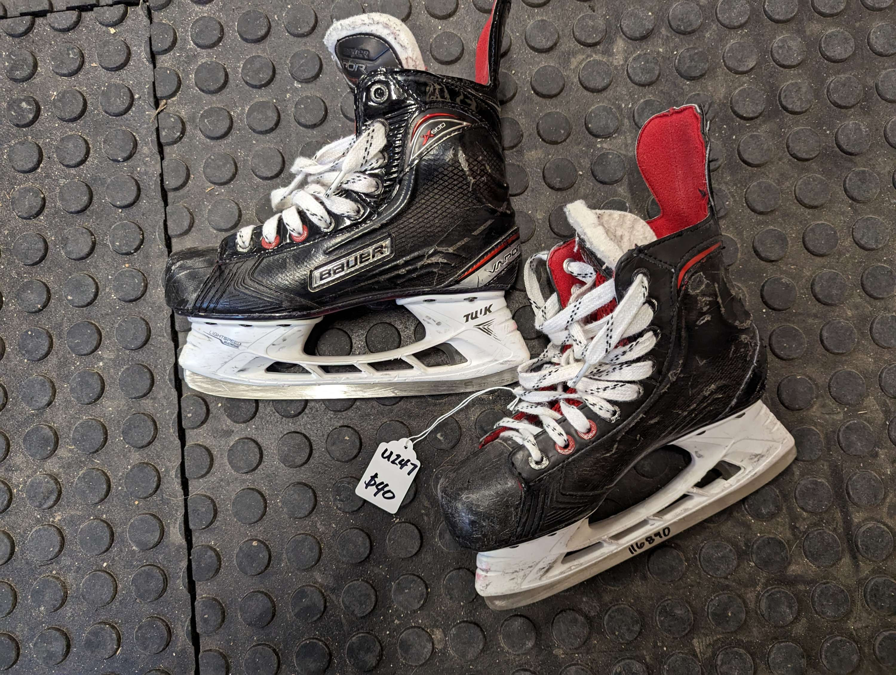 Bauer Vapor X 600 skates size 3 