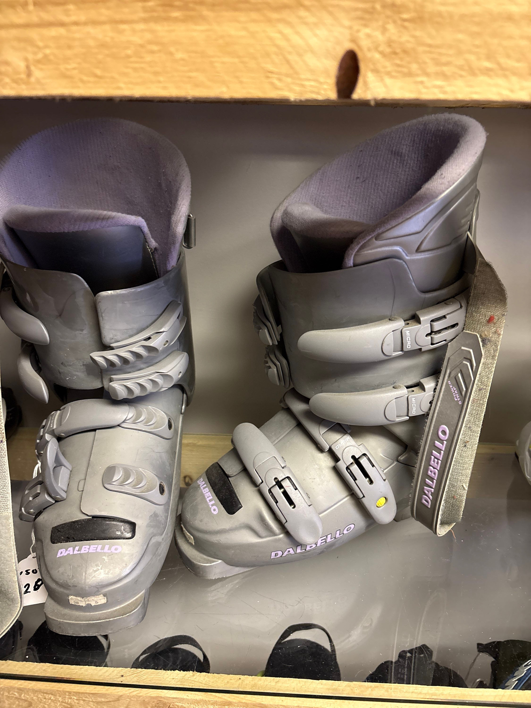 Dalbello Ski Boots size 24.5