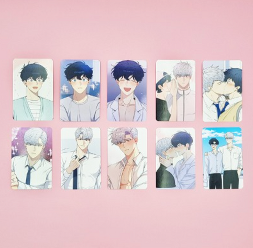 Cherry Blossoms After Winter Manhwa Merch - Random Photocard | Dearsky10