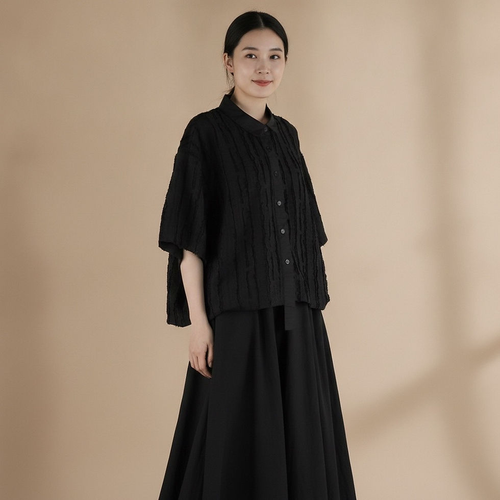 Thumbnail: Dark style design, striped, frayed-edge short-sleeve blouse
