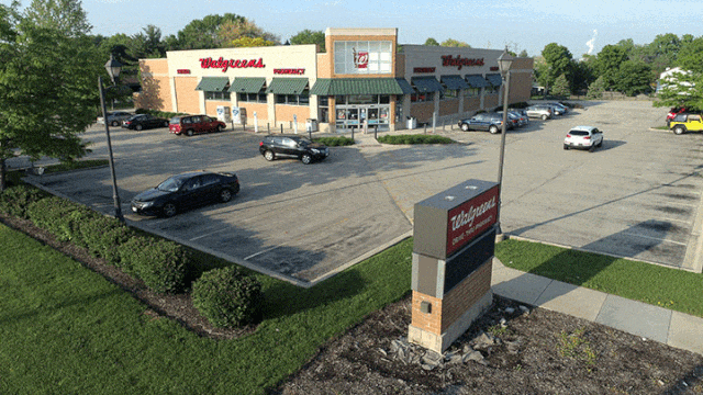 Commercial Real Estate Drone Footage by CineAir Video Production  This video features a stunning montage of aerial drone footage showcasing prime commercial real estate properties. Produced by CineAir Video Production, the video captures expansive cardinal views, highlighting the strategic location and unique features of the properties, ideal for potential investors or businesses looking to establish a presence in the area.