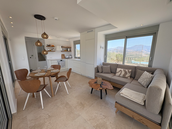 Stilvolle Villa auf Kreta mit moderner Architektur