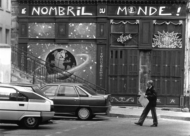 archive-le-nombril-du-monde-theatre-de-comedie-lyon-e1617269240306-768x553.jpeg