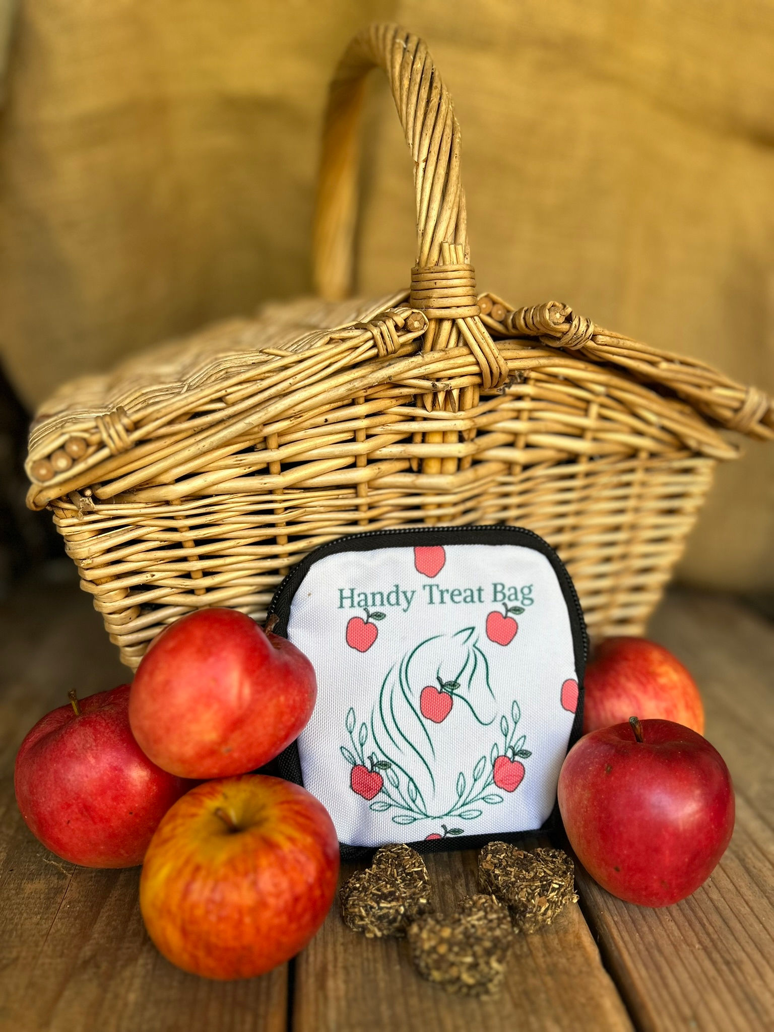 Handy Treat Bag - Apple