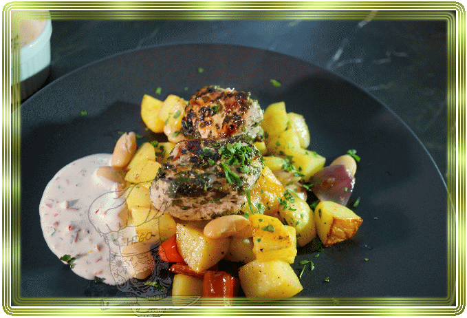 Schweinefilet mit buntem Ofengemüse.gif