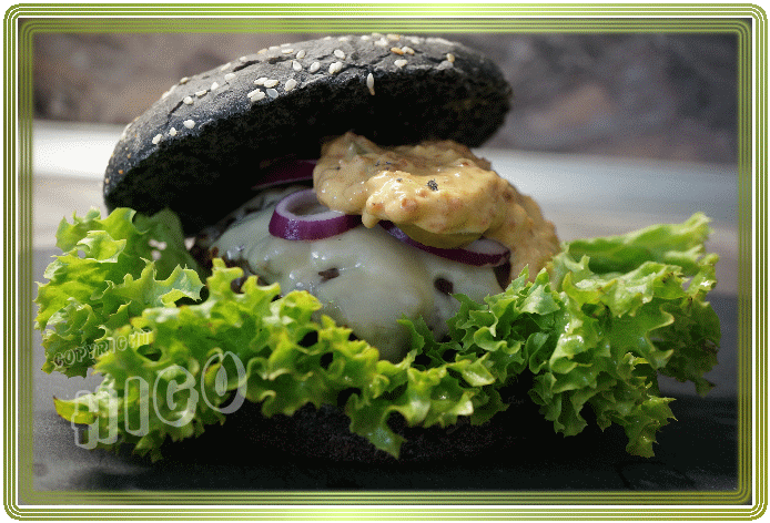 cheesemitbaconnaise2.gif