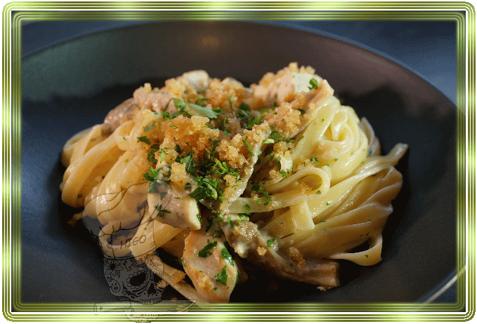 Fettuccine mit Hähnchen und Austernpilzen.gif
