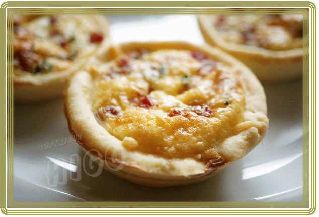 miniquiche2.gif