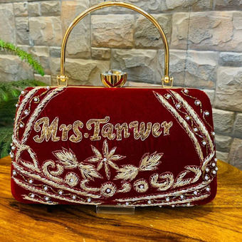 Bags & Clutches