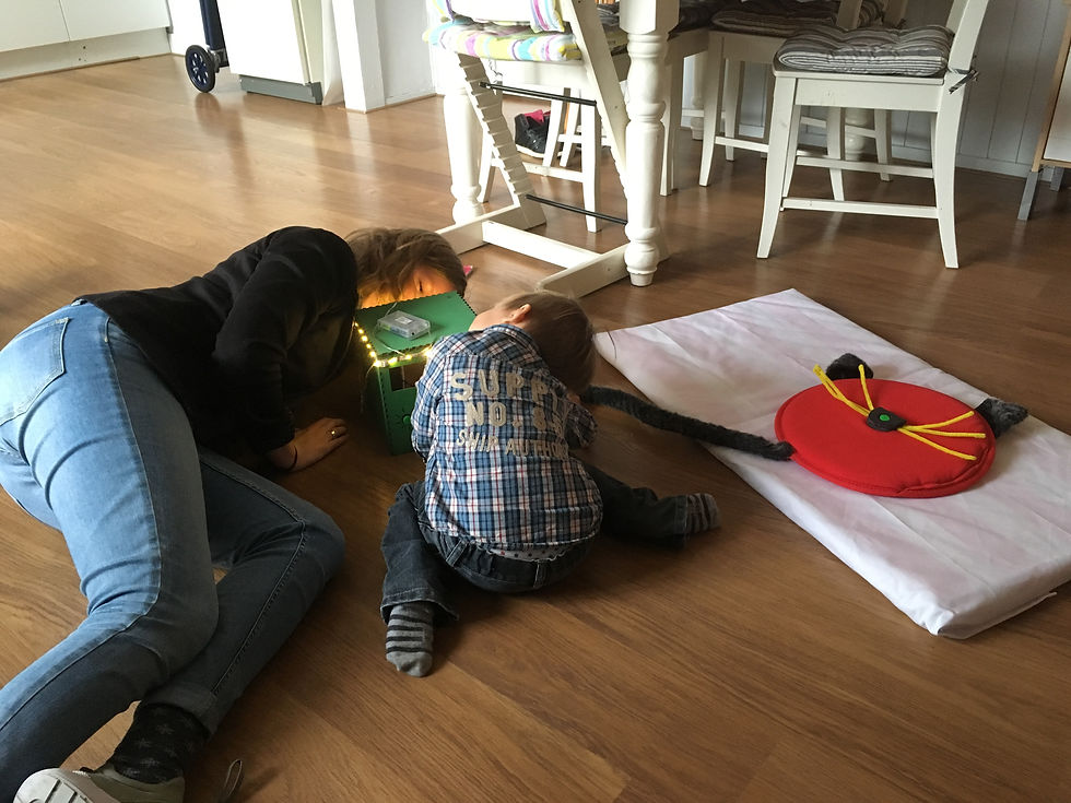 In-context user test with the first Miause prototype