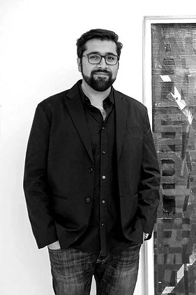 Julian foto convocatoria_edited_edited.jpg